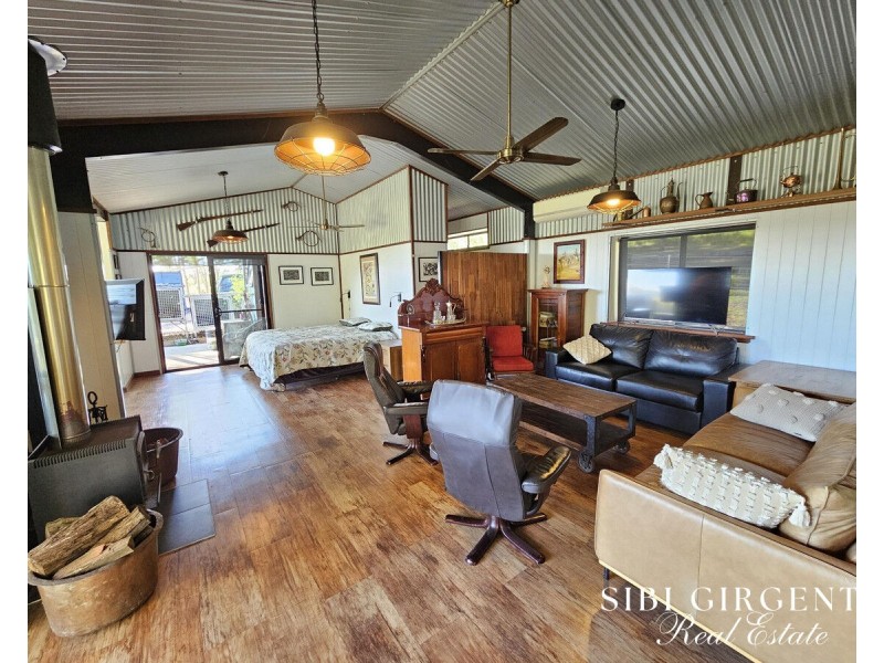 238 Hemmings Lane, Upper Barron QLD 4883