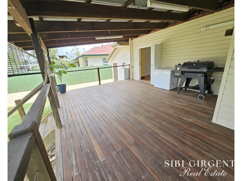 36 Iluka Street, Mareeba QLD 4880