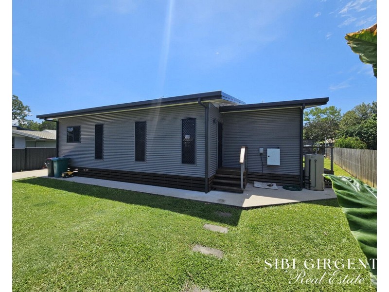 12 Kylie Close, Mareeba QLD 4880