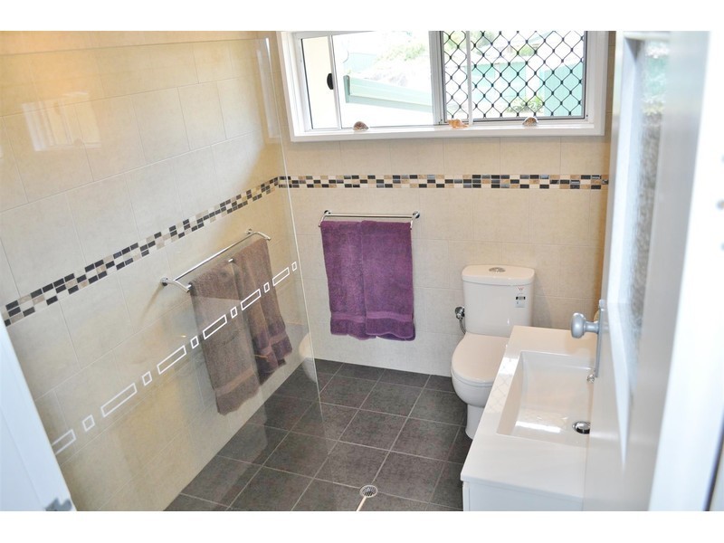 16 Brown Street, Mareeba QLD 4880