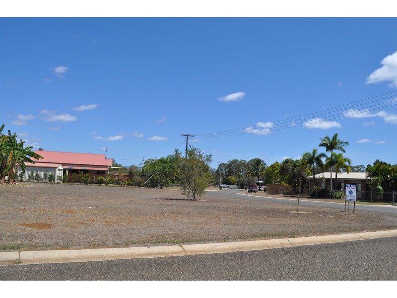 6 McDowall Street, Mareeba QLD 4880