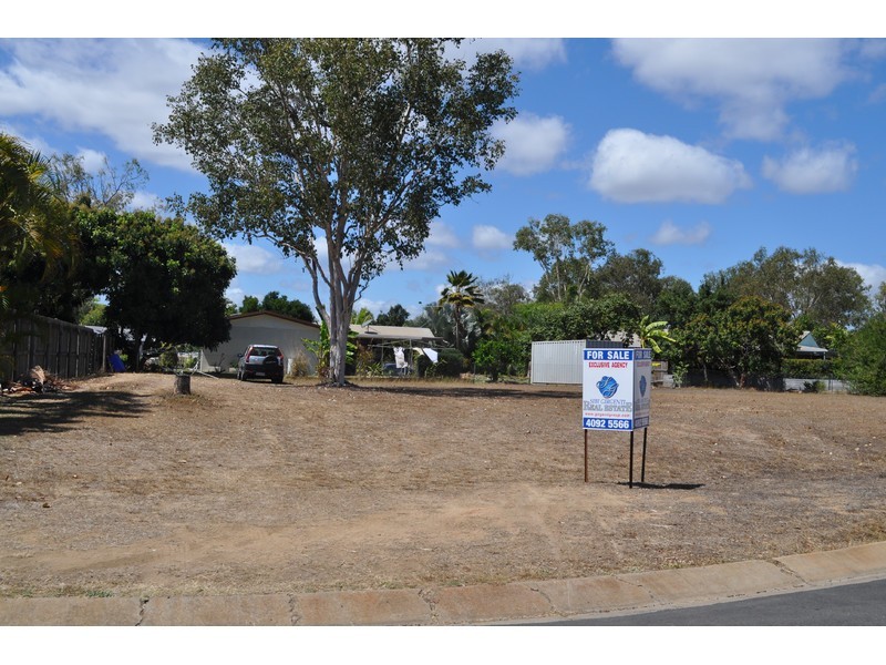 12 Kylie Close, Mareeba QLD 4880