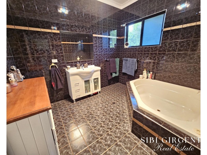 386 Koah Road, Koah QLD 4881