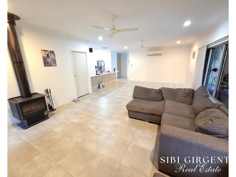 51 Tumbare Street, Atherton QLD 4883