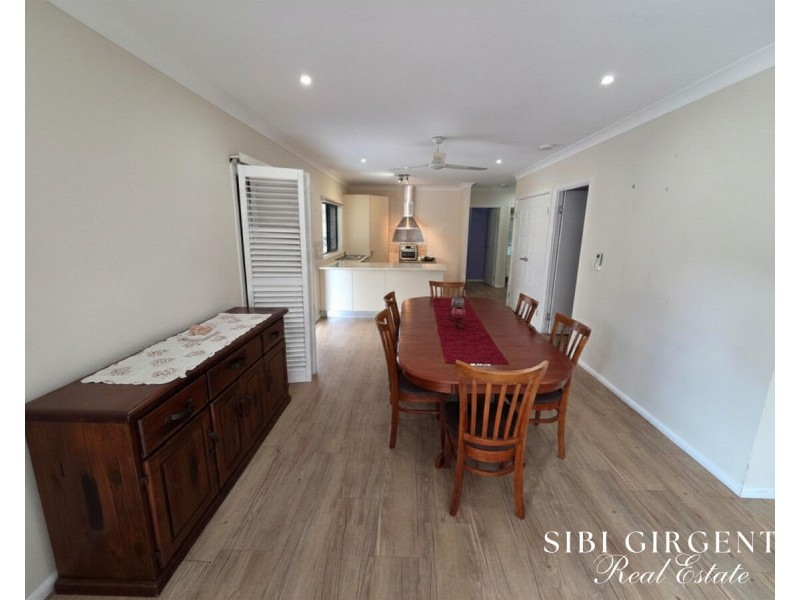 1B Bourke Street, Mareeba QLD 4880