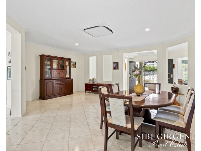 19 Langton Avenue, Mareeba QLD 4880