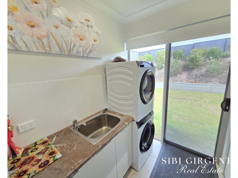 10 Guilfoyle Close, Tolga QLD 4882