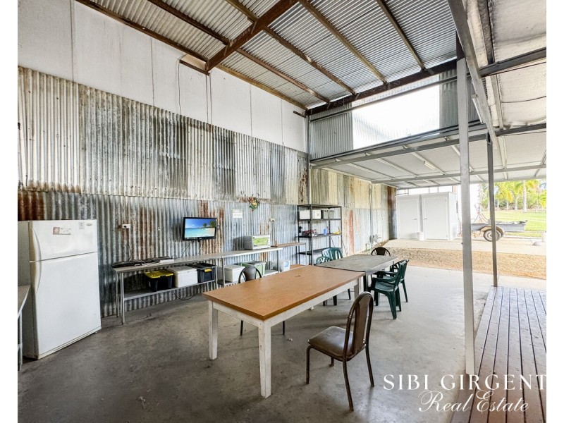111 McLeod Road, Mutchilba QLD 4872