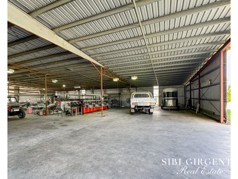 111 McLeod Road, Mutchilba QLD 4872