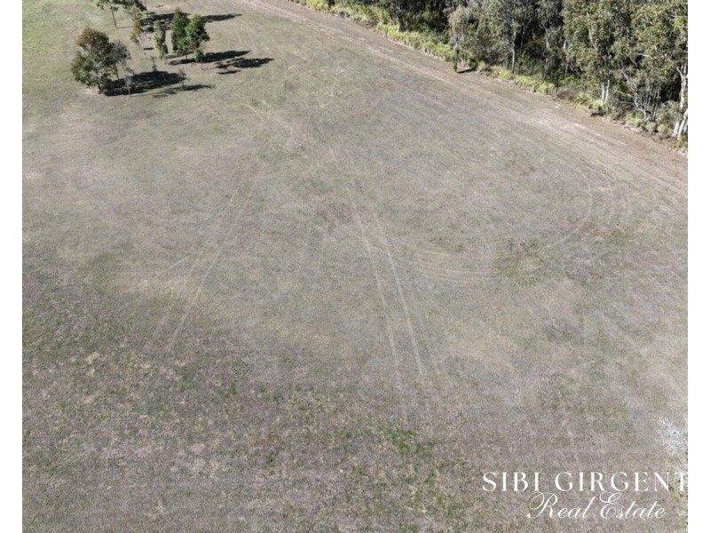 15 Ciobo Close, Mareeba QLD 4880