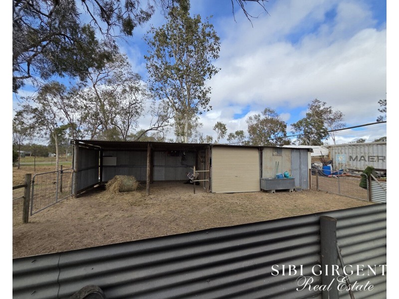 66 Macadamia Street, Arriga QLD 4880