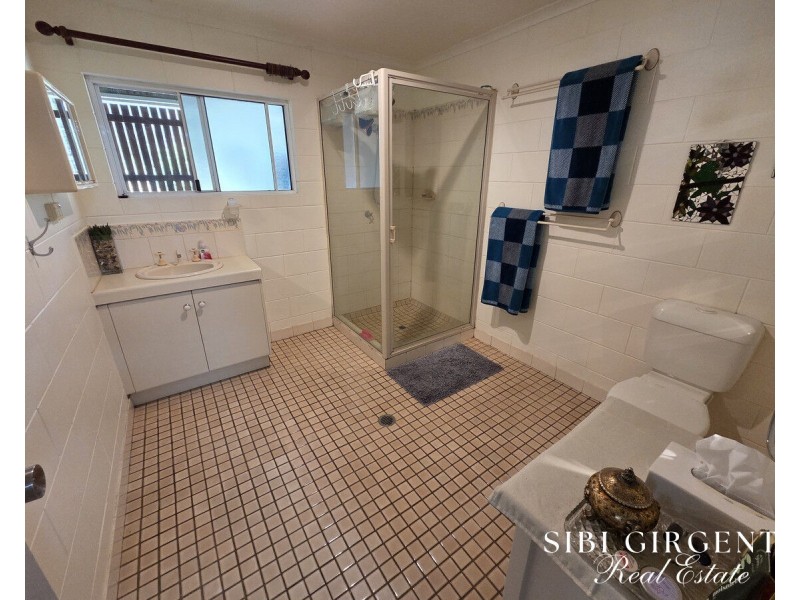 239 Hemmings Lane, Upper Barron QLD 4883