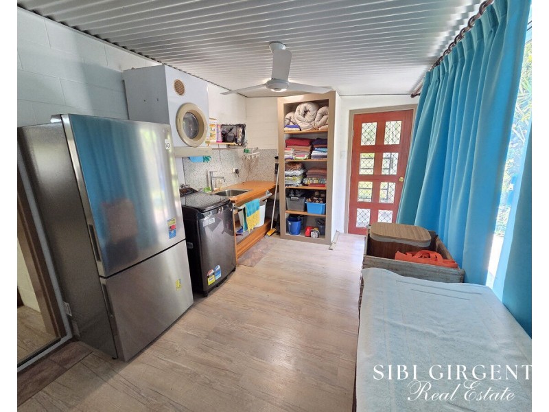 239 Hemmings Lane, Upper Barron QLD 4883