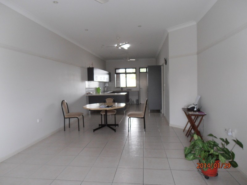 2/11 Middlemiss Street, Mareeba QLD 4880
