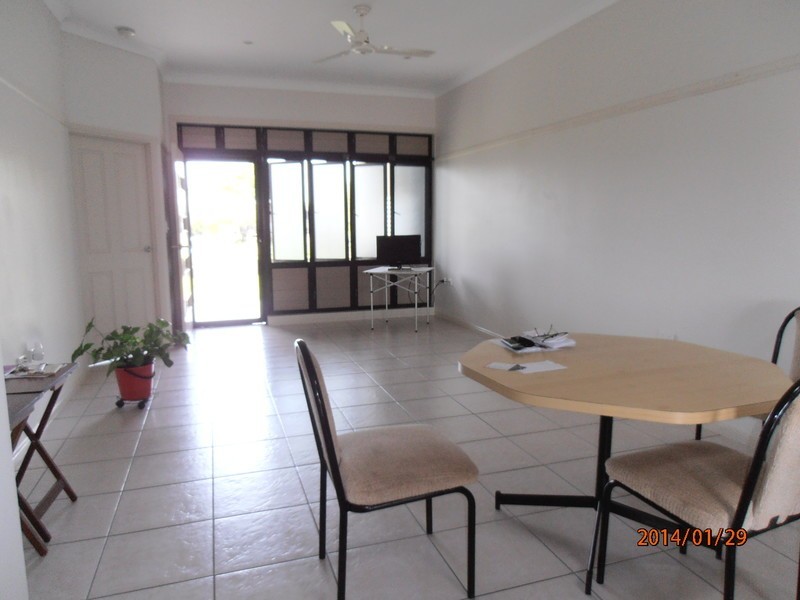 2/11 Middlemiss Street, Mareeba QLD 4880