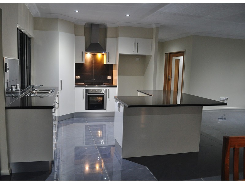 18 Gallo Drive, Mareeba QLD 4880