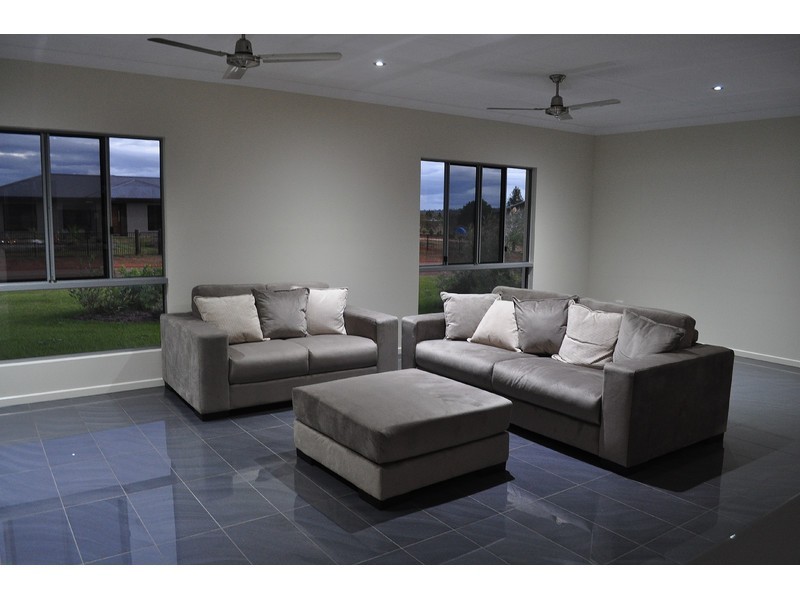 18 Gallo Drive, Mareeba QLD 4880