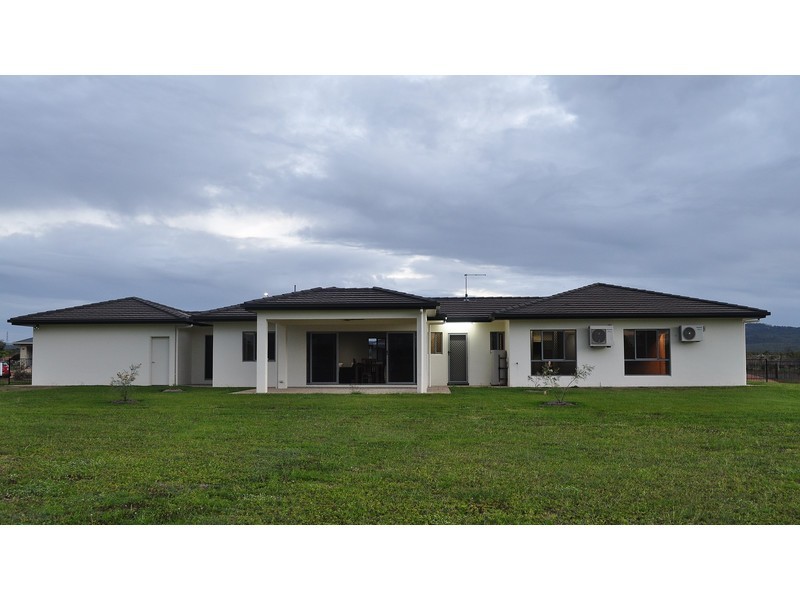 18 Gallo Drive, Mareeba QLD 4880
