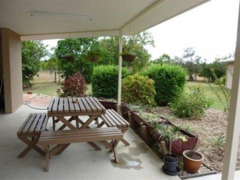 5 Debel Close, Mareeba QLD 4880