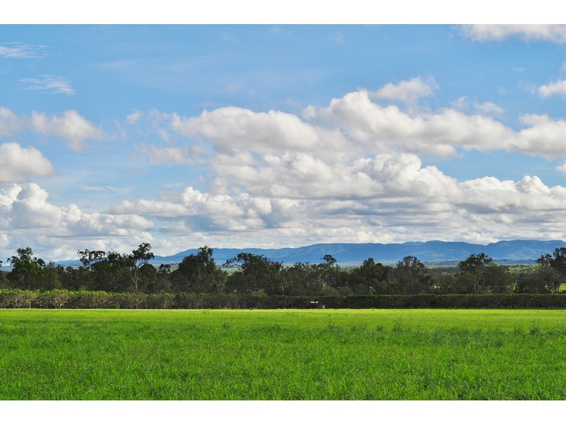Lot 305,  Bellevue Drive, Mareeba QLD 4880