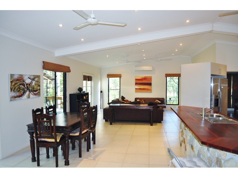 14 Anzac Avenue, Mareeba QLD 4880