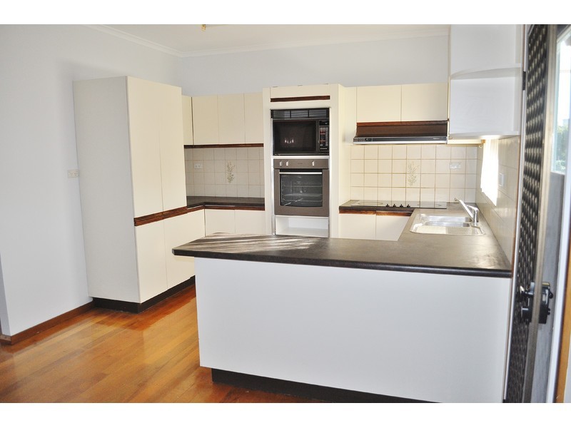 28 Hastings Drive, Mareeba QLD 4880