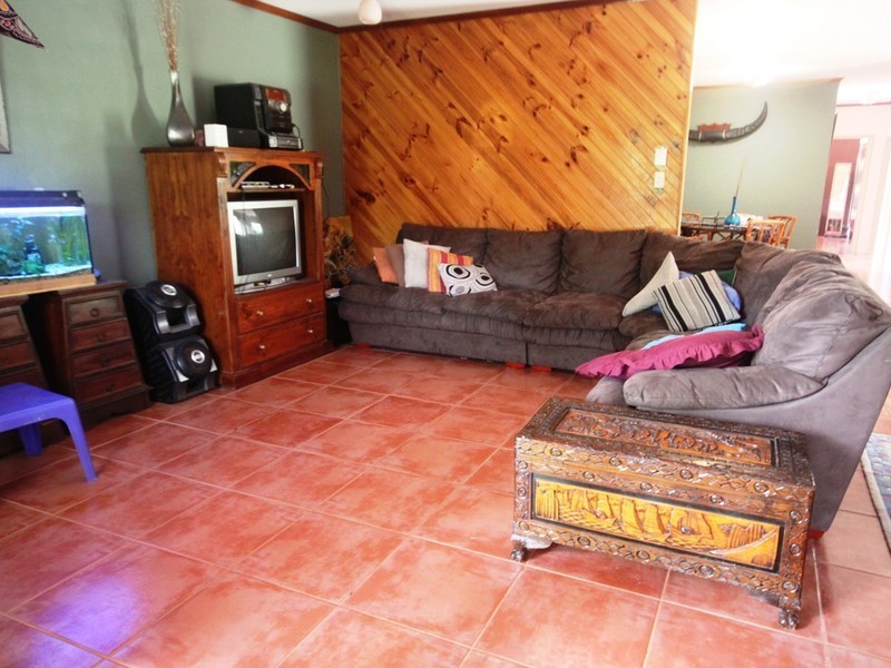 23 Pleasant Close, Mareeba QLD 4880