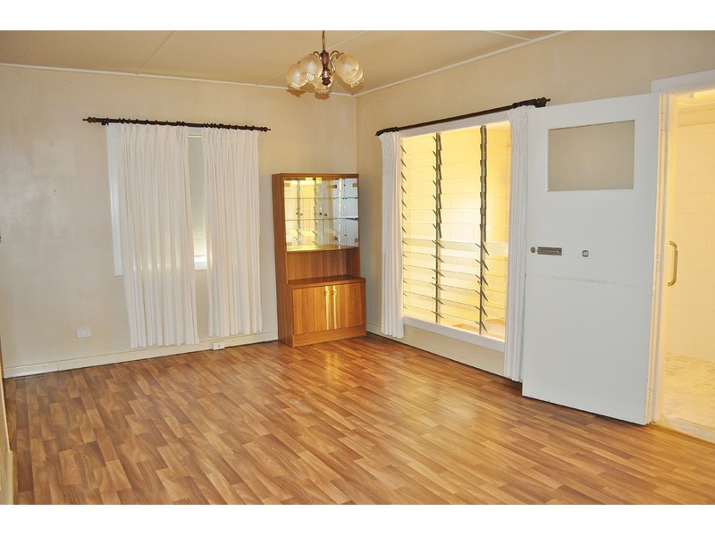 31 Walsh Street, Mareeba QLD 4880