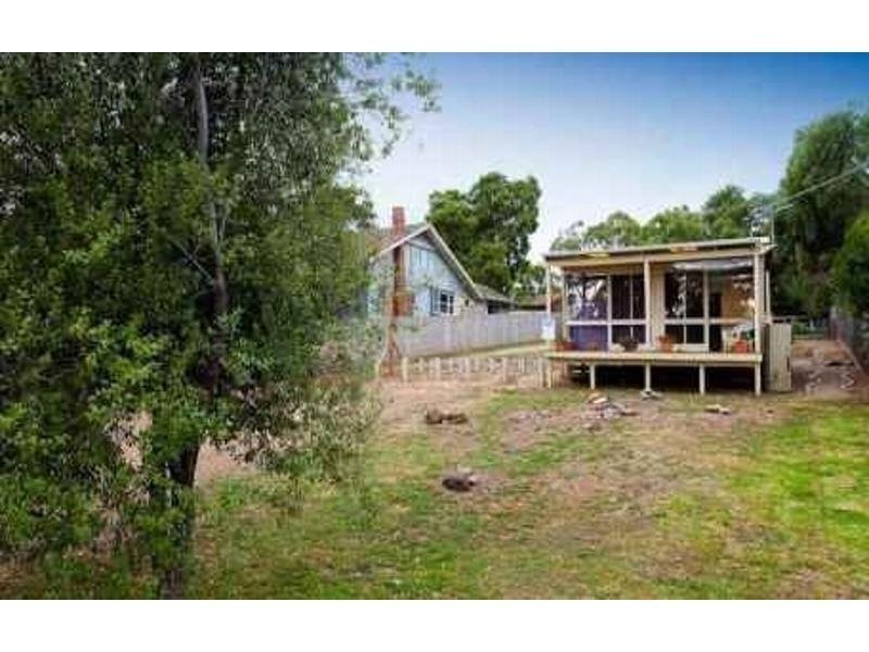 19 Flinders Street, Bittern VIC 3918