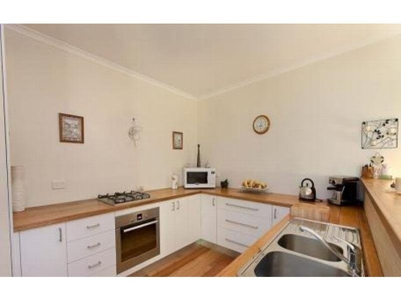 19 Flinders Street, Bittern VIC 3918