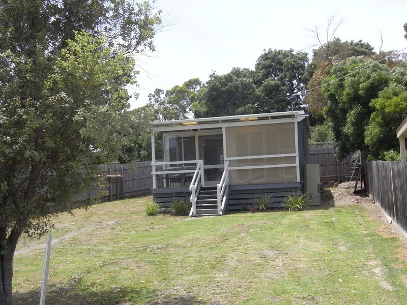 19 Flinders Street, Bittern VIC 3918