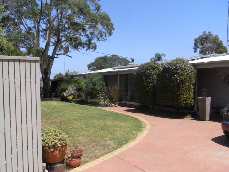 50 Flinders Street, Bittern VIC 3918