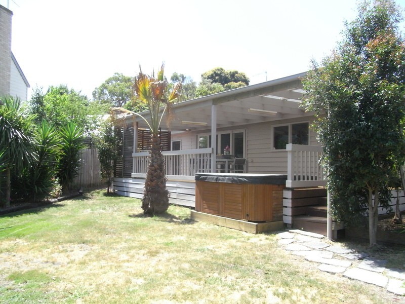 50 Flinders Street, Bittern VIC 3918