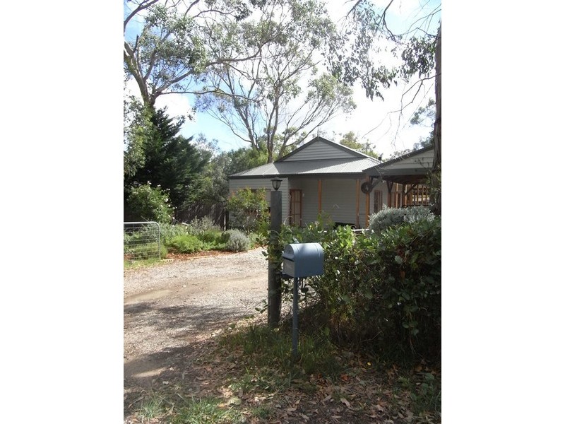 4 Morton Crescent, Bittern VIC 3918