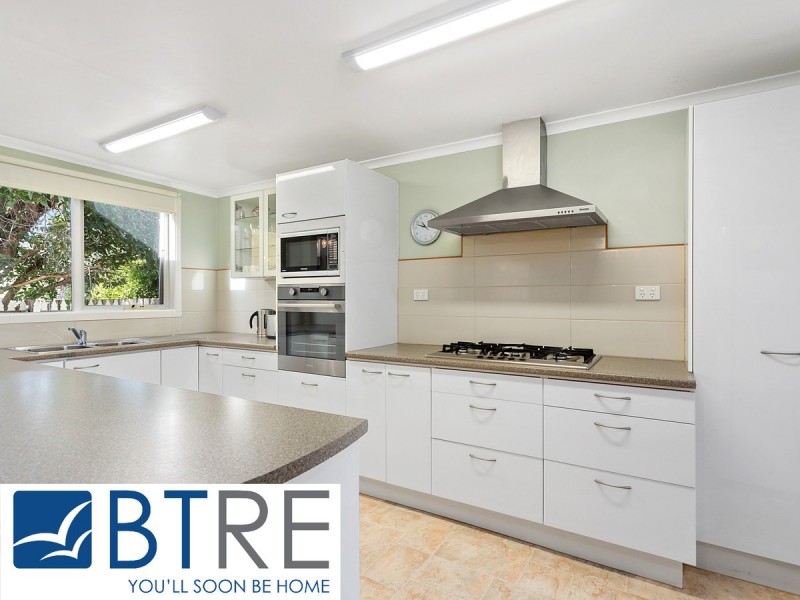 4 McCallum Street, Hastings VIC 3915