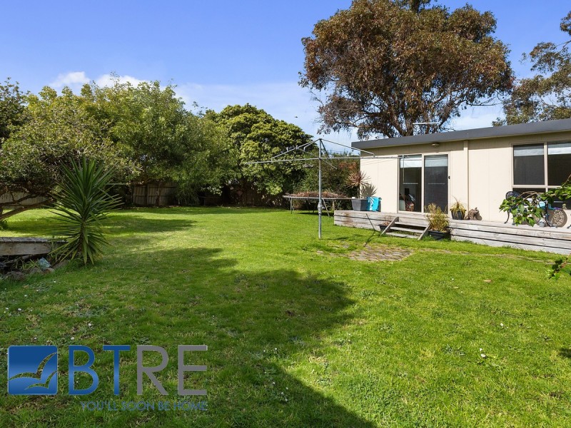3 Janeen Court, Crib Point VIC 3919