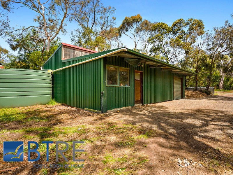 12 Hamilton Street, Crib Point VIC 3919