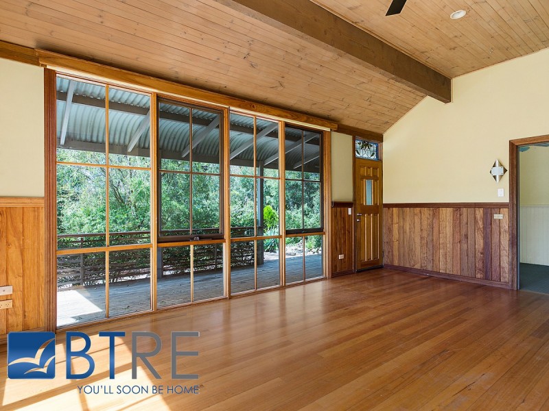 12 Hamilton Street, Crib Point VIC 3919