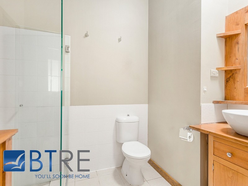 12 Hamilton Street, Crib Point VIC 3919