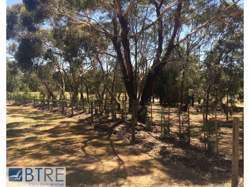 17 Warrenda Place, Bittern VIC 3918