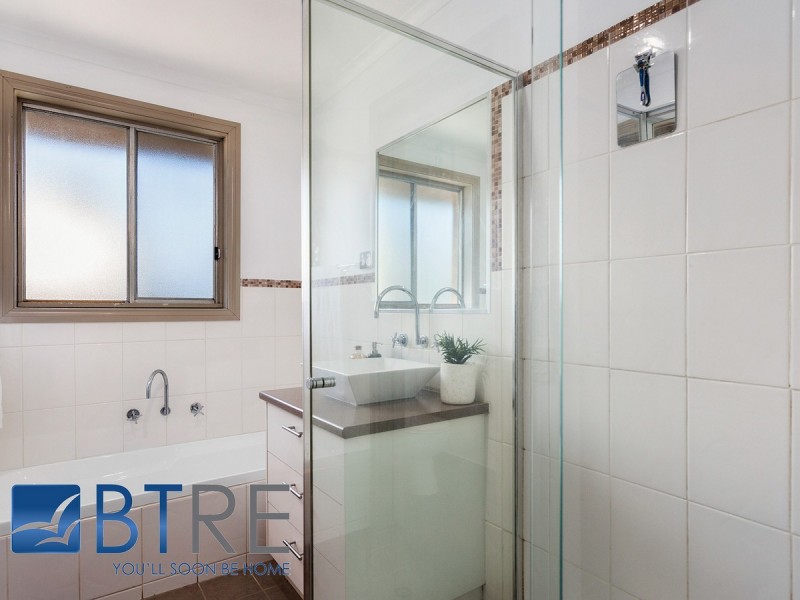 8 Stalwart Avenue, Hastings VIC 3915