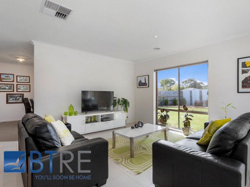 30 Sudholz Street, Bittern VIC 3918