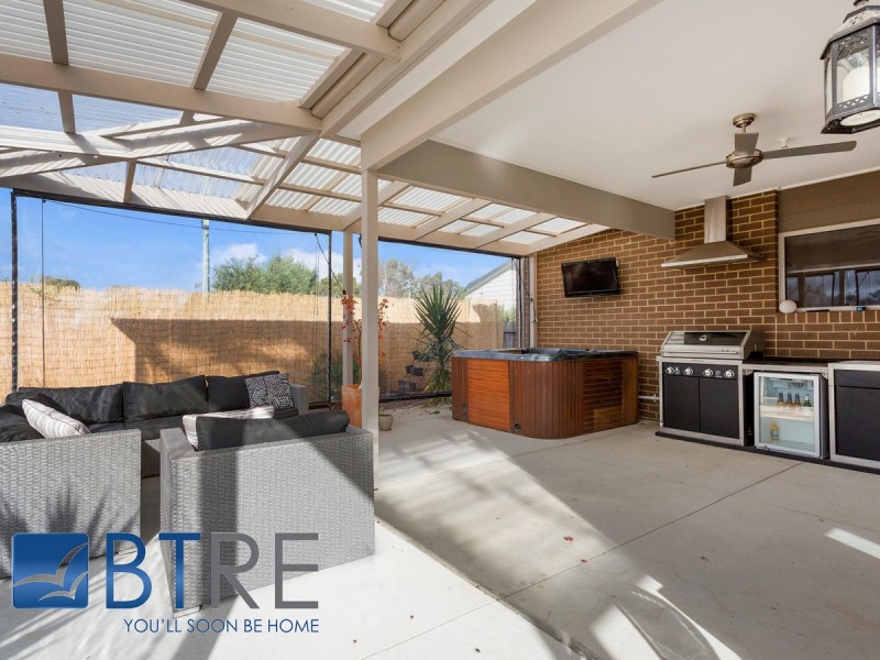 30 Sudholz Street, Bittern VIC 3918