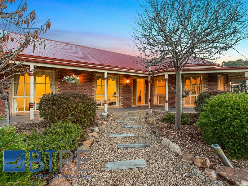 4 Warrenda Place, Bittern VIC 3918
