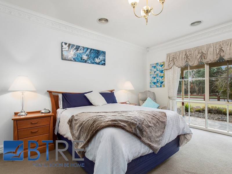 4 Warrenda Place, Bittern VIC 3918