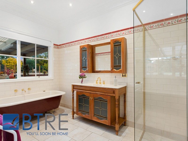 4 Warrenda Place, Bittern VIC 3918