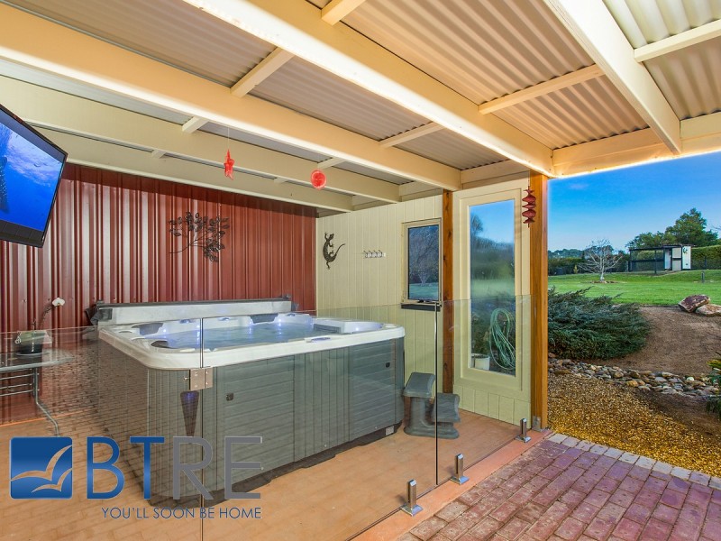 4 Warrenda Place, Bittern VIC 3918