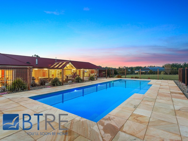 4 Warrenda Place, Bittern VIC 3918