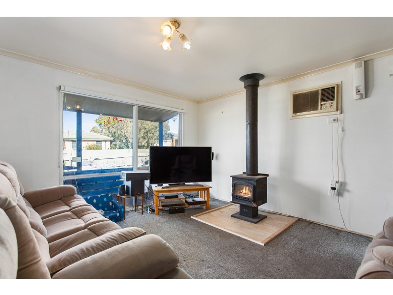 2 Wallaroo Place, Hastings VIC 3915