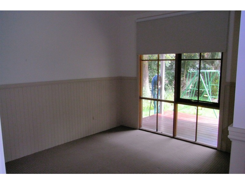 12 Hamilton Street, Crib Point VIC 3919